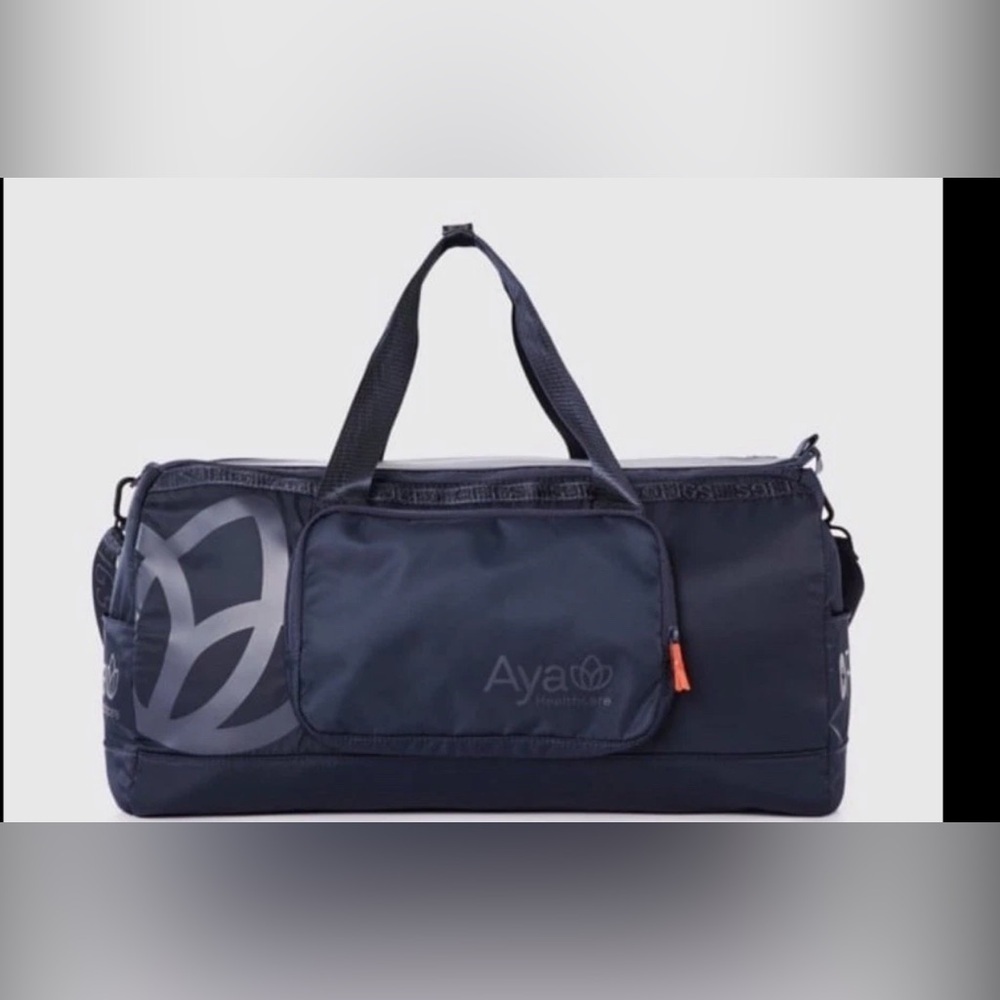 NEW Figs Aya Healthcare Midnight Navy Nylon Weekender Duffle Work Bag